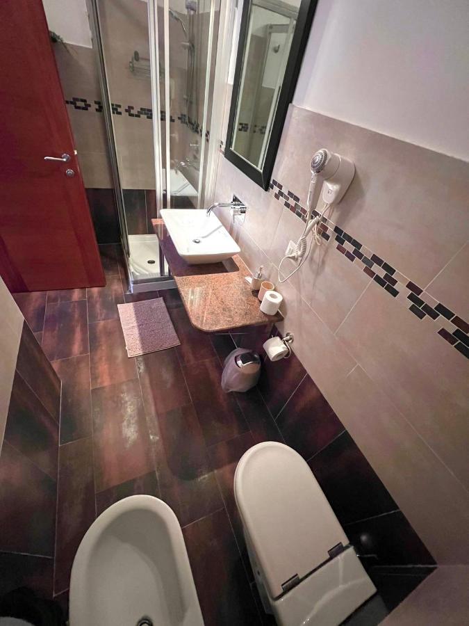 Il Vicoletto Guest House Porto Torres Ngoại thất bức ảnh